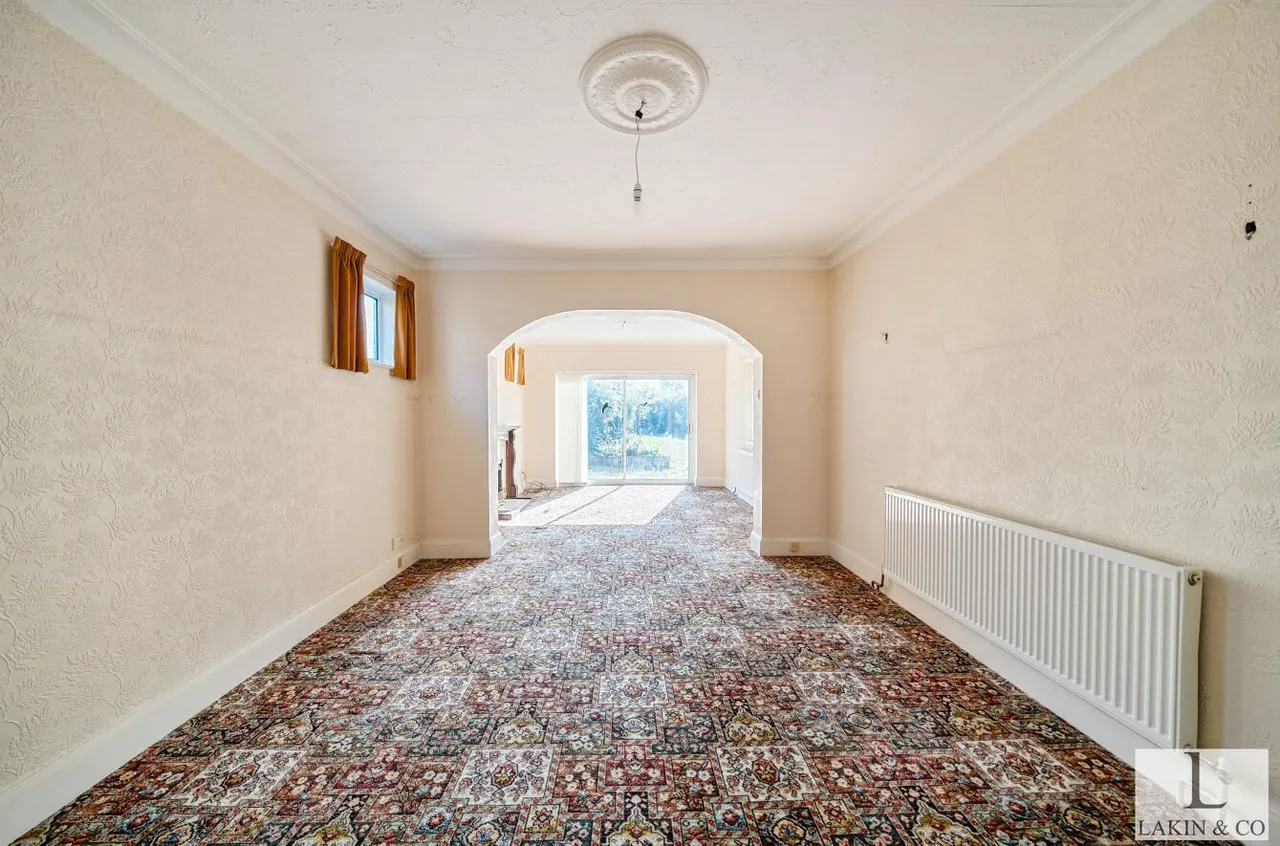 Elgar Close, Ickenham, UB10 8HN, photo 7