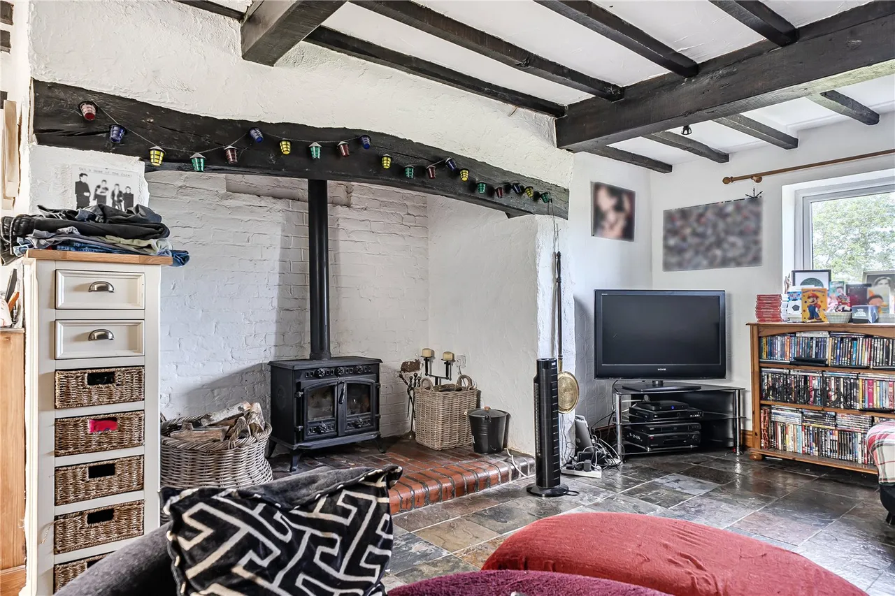 Bettws Cedewain, Newtown, Powys, SY16 3LH, photo 5
