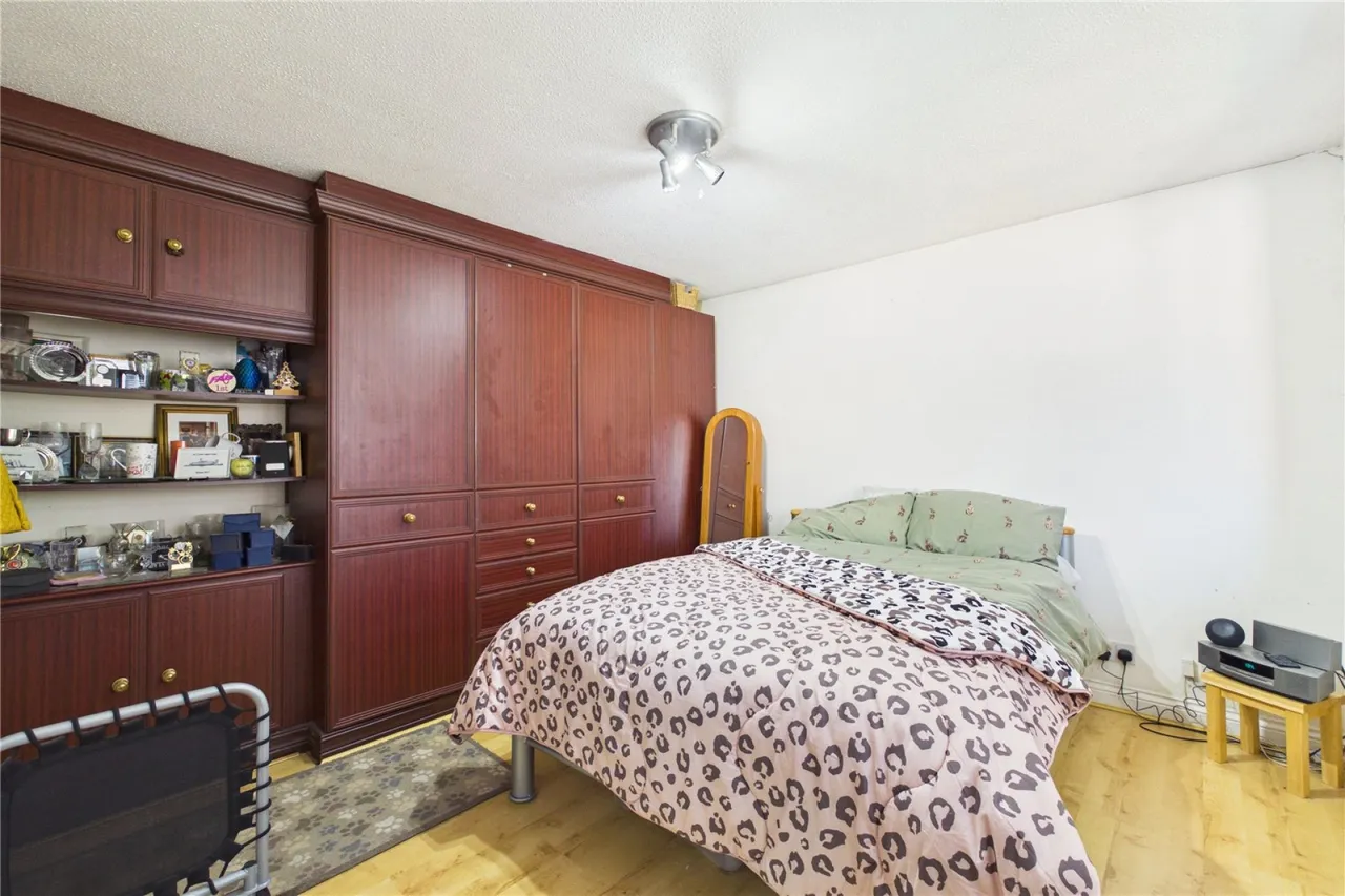 Burrell Road, Compton, RG20, photo 13