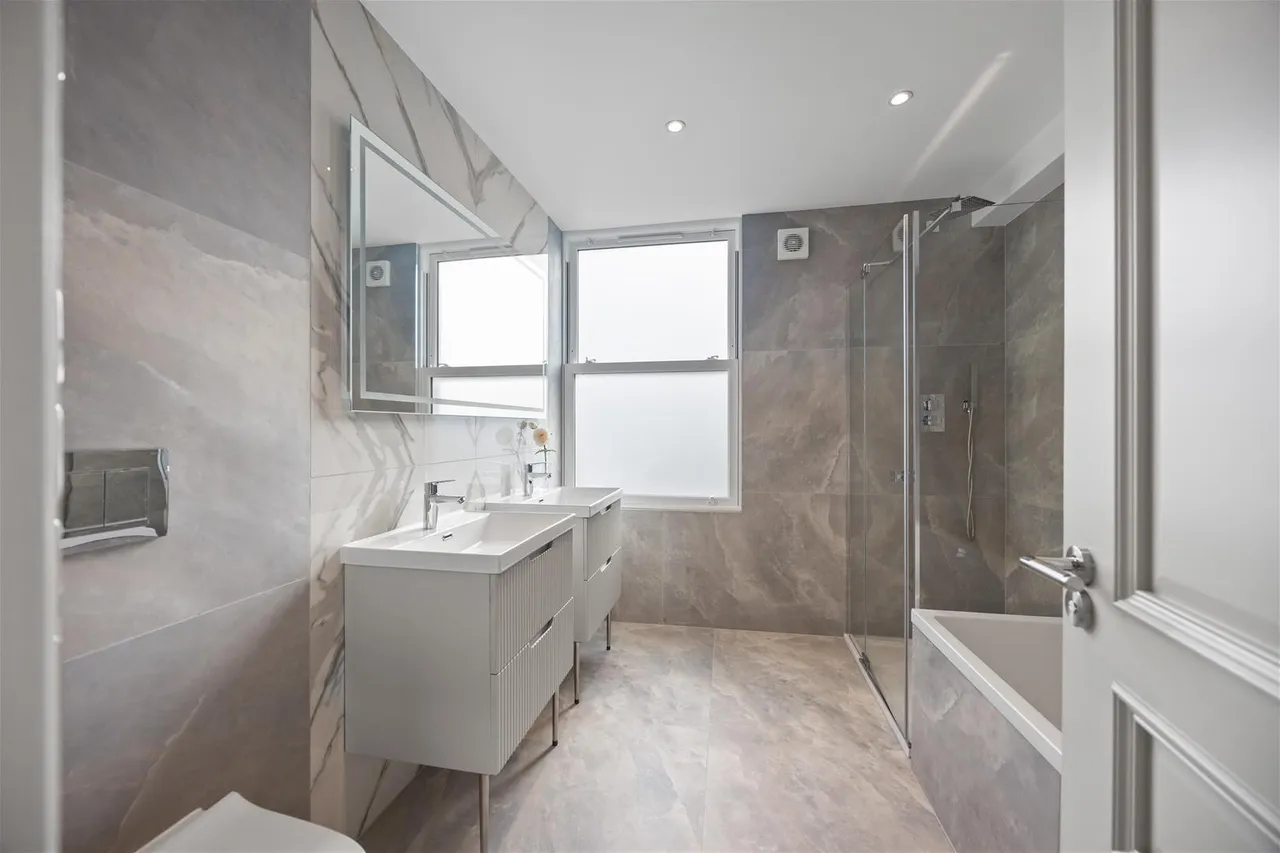 Mozart Street, London W10 4LA, photo 17