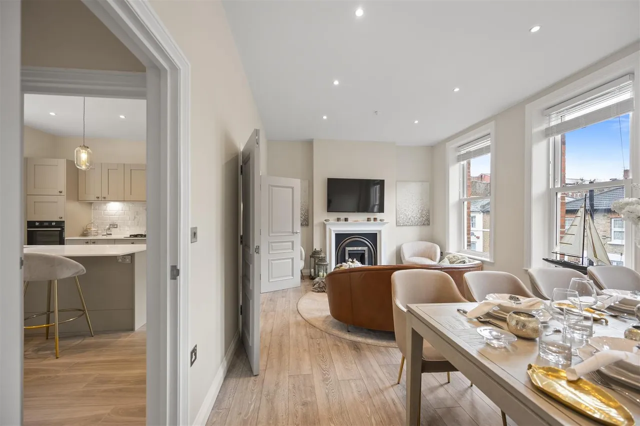 5 bed house for sale — Mozart Street, London W10 4LA