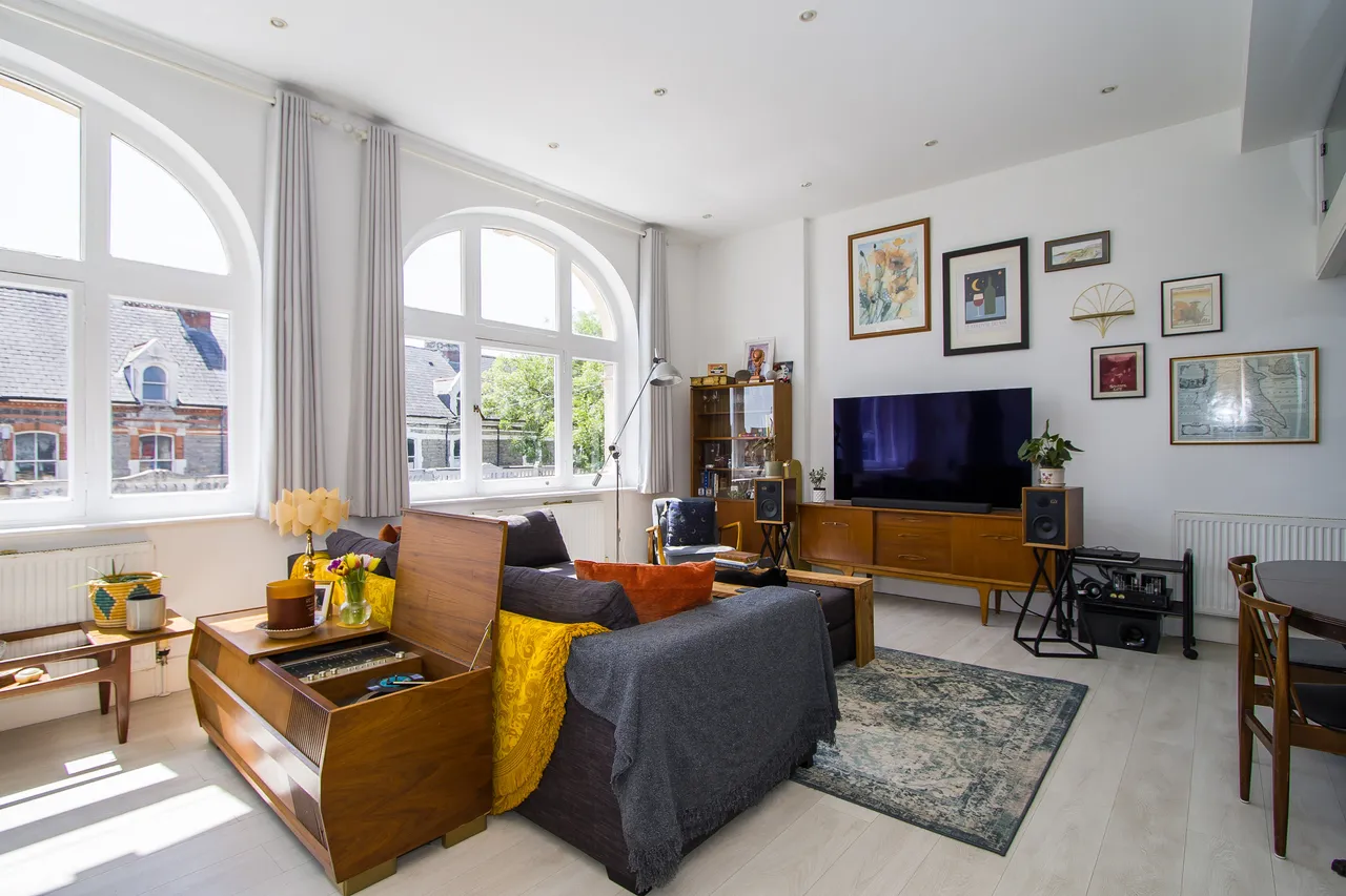 1 bed flat for sale, Db