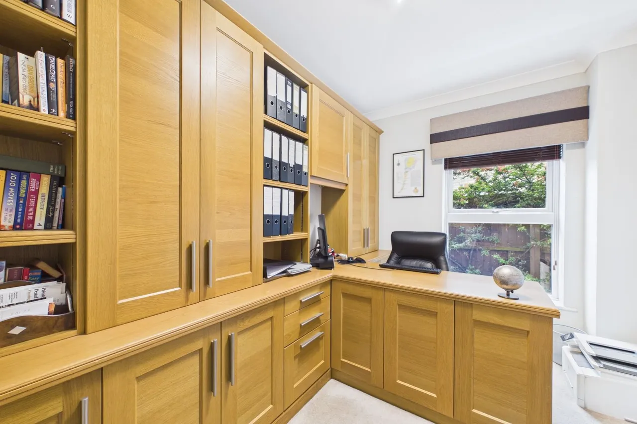 Abbots Crescent, Spalding, PE11, photo 15