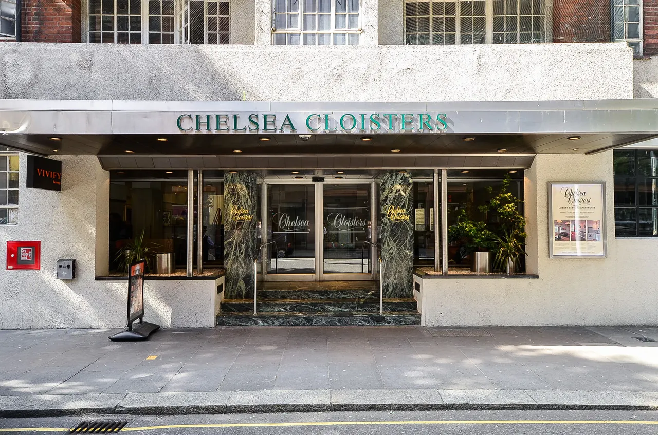 272 Chelsea Cloisters, Sloane Avenue, London, photo 8