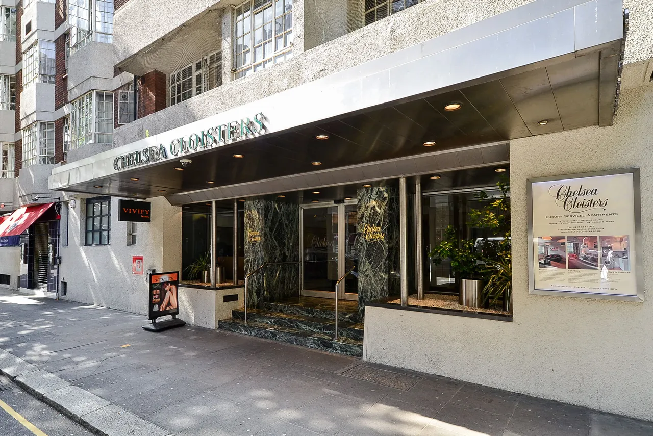 272 Chelsea Cloisters, Sloane Avenue, London, photo 9