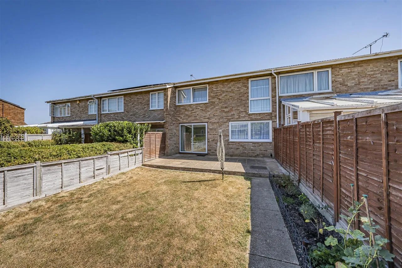 White Horse Road, Windsor, Berkshire, SL4 4PQ, photo 14