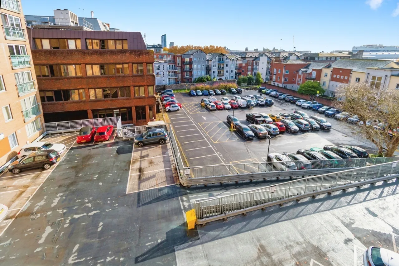 High Street, Southampton, SO14, photo 15