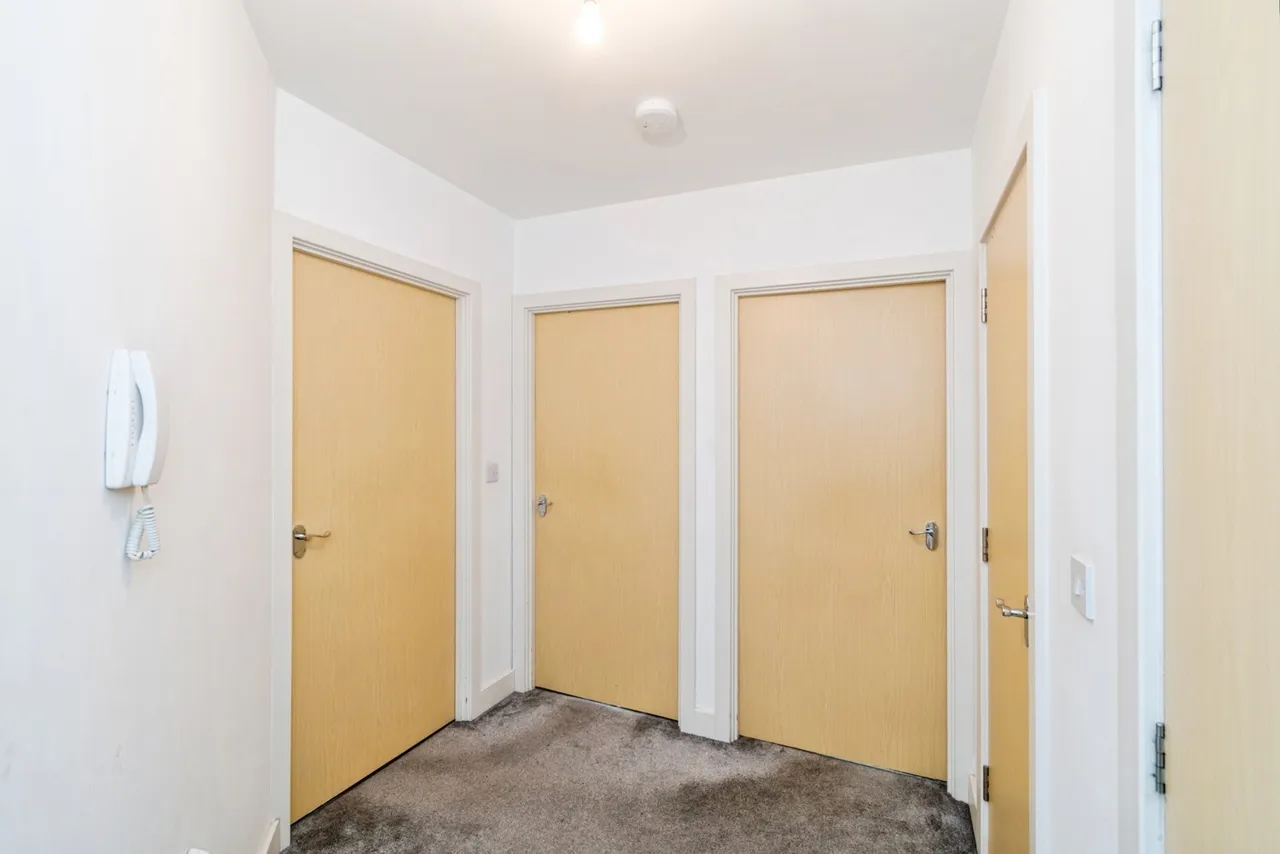 High Street, Southampton, SO14, photo 14