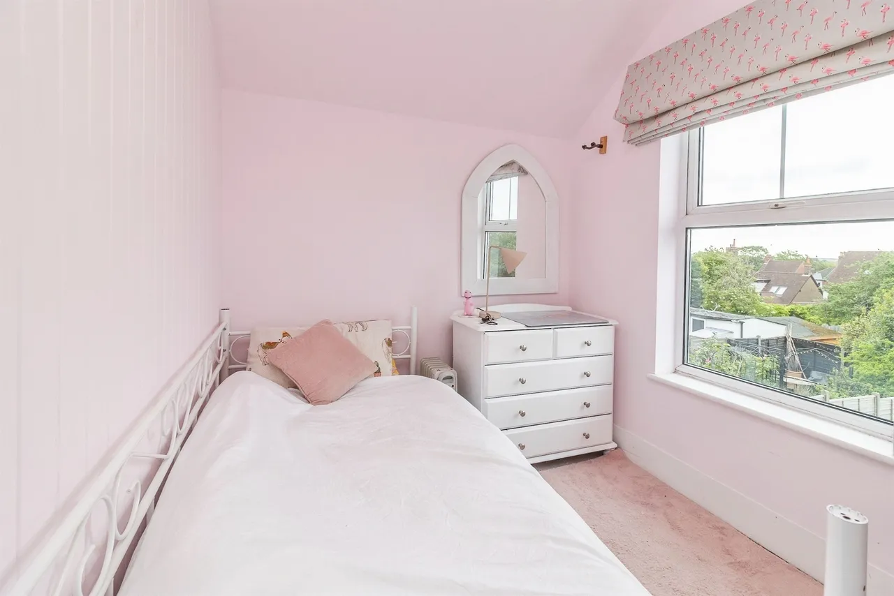 Hartwell Crescent, Leighton Buzzard, LU7, photo 11