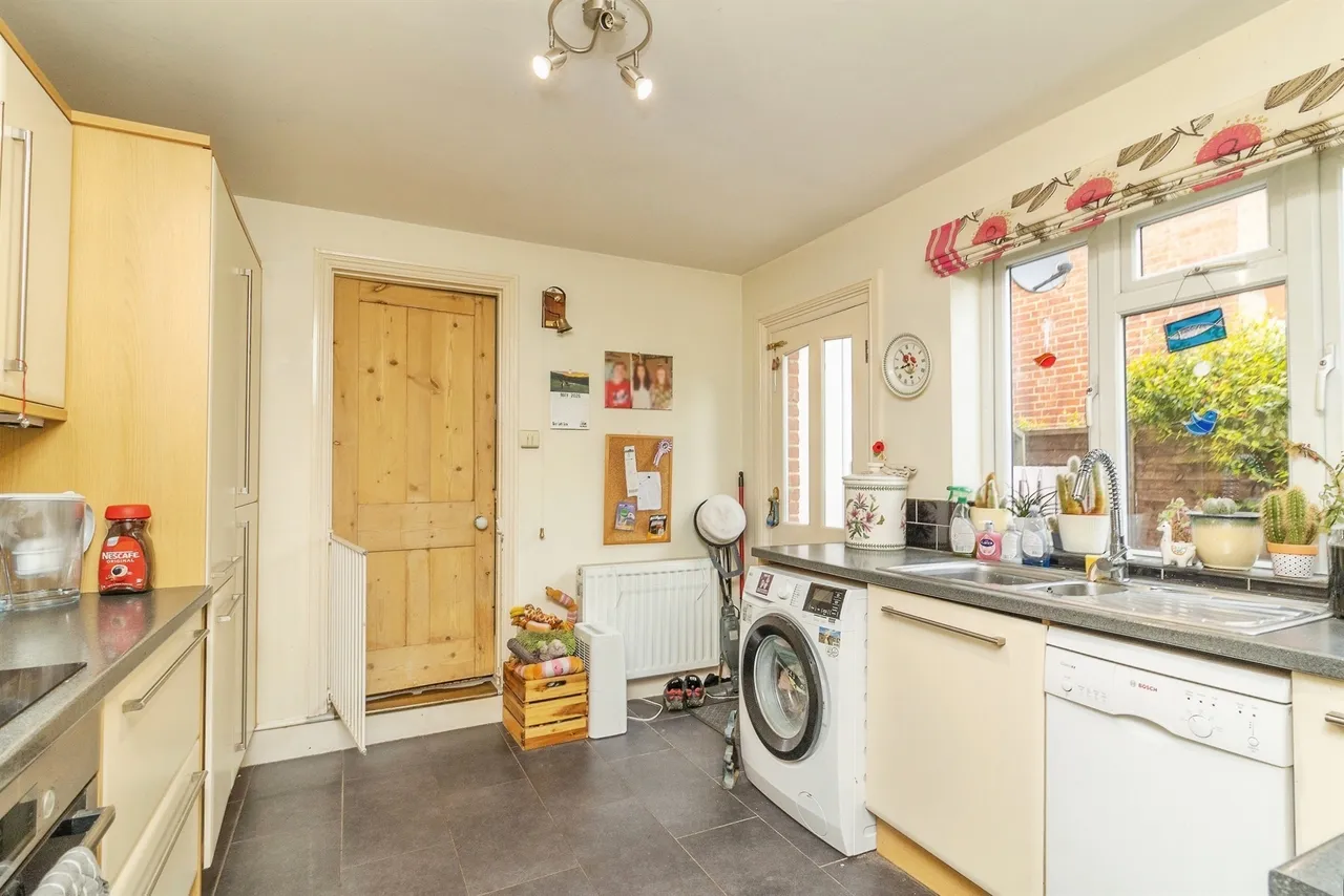 Hartwell Crescent, Leighton Buzzard, LU7, photo 8