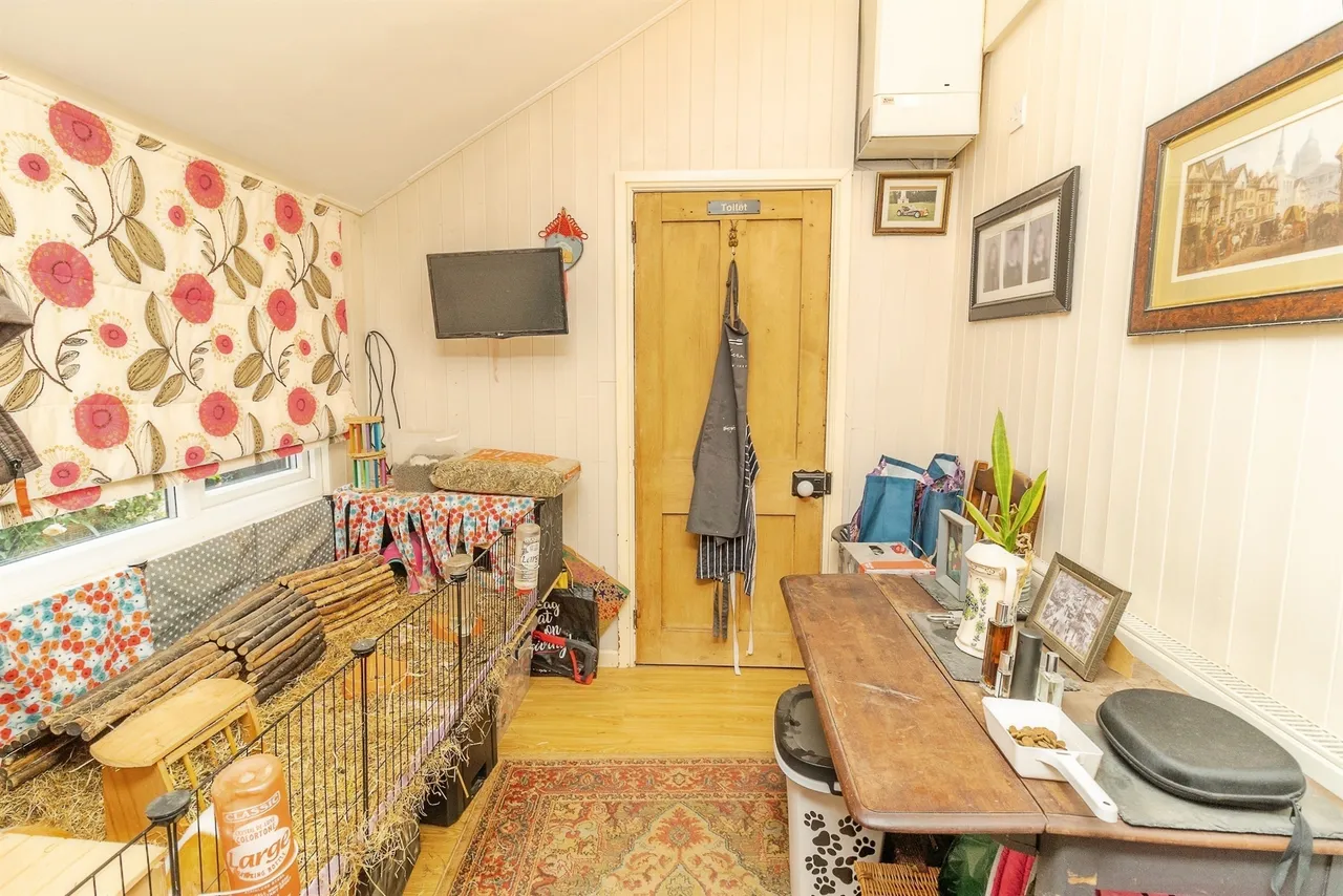 Hartwell Crescent, Leighton Buzzard, LU7, photo 9