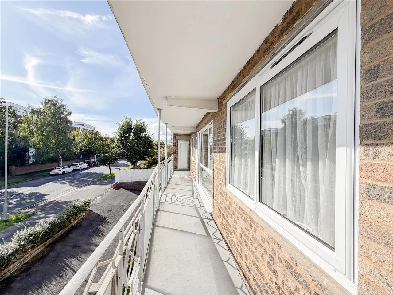 Sutherland Avenue, Bexhill-On-Sea, TN39 3QT, photo 11