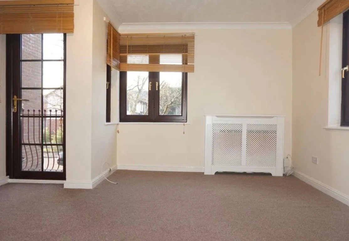 Cedar Close, Buckhurst Hill, IG9, photo 6