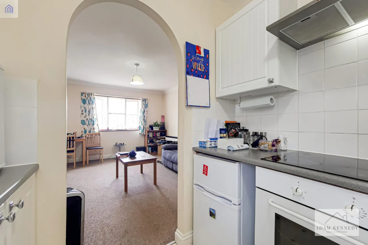 90 Hickory Close, Edmonton, London, N9 7PZ, photo 7