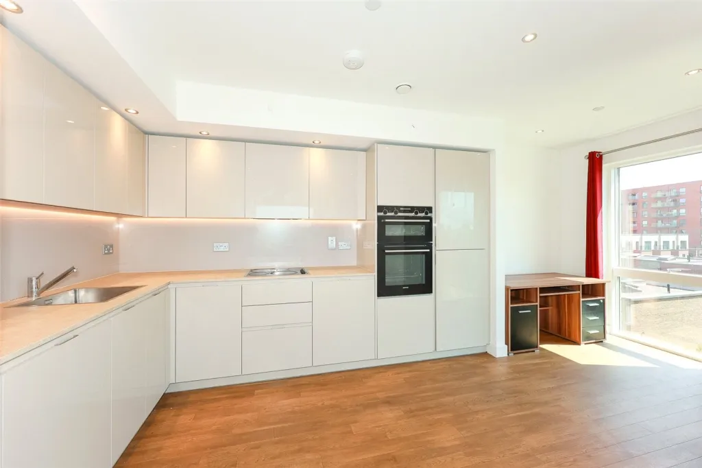 Hoy Close, Colindale, NW9, photo 4
