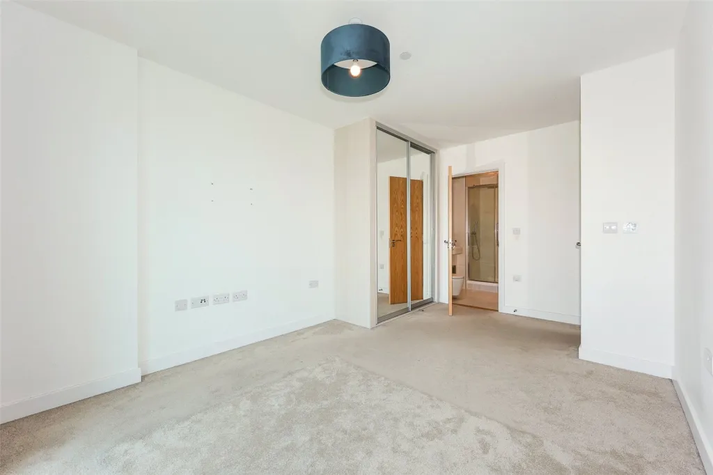 Hoy Close, Colindale, NW9, photo 8