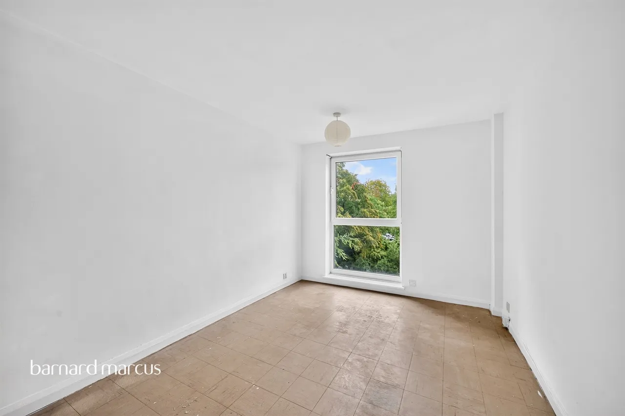 Bonchurch Close, Sutton, SM2, photo 15