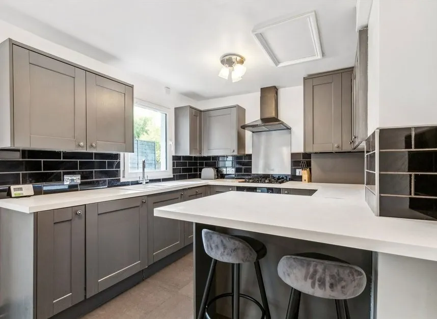 Harwood Road, Fulham, SW6, photo 3