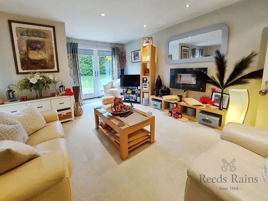 Chapel Lane, Wilmslow, Cheshire, SK9, photo 3