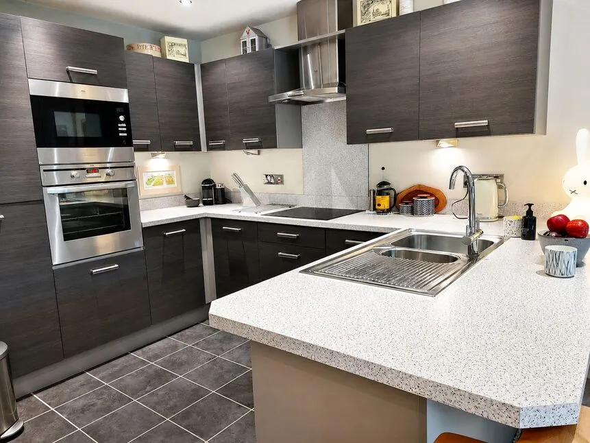 Chapel Lane, Wilmslow, Cheshire, SK9, photo 8