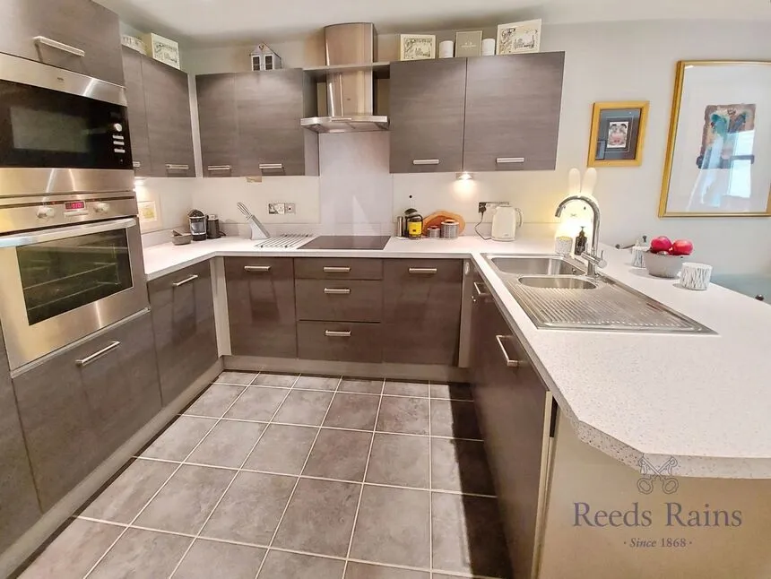 Chapel Lane, Wilmslow, Cheshire, SK9, photo 2