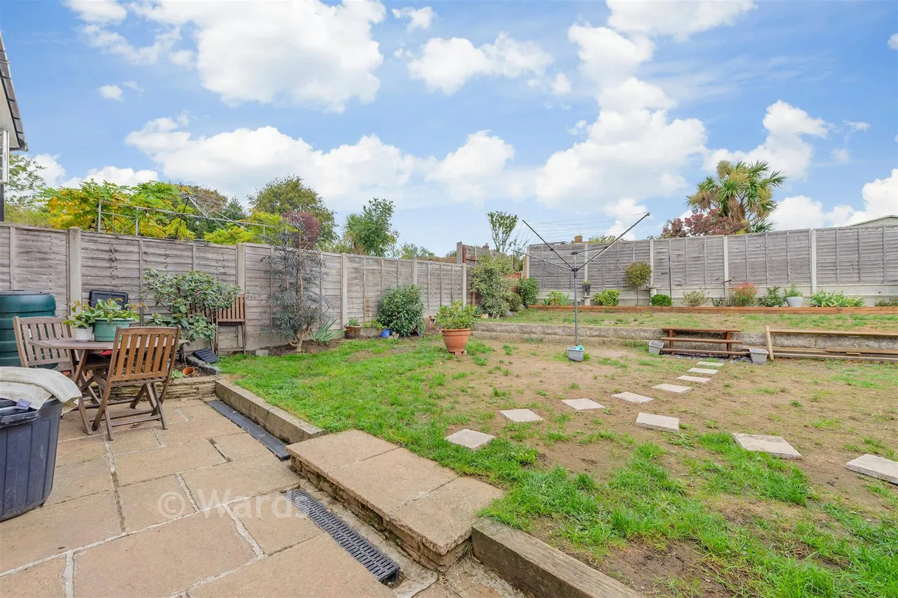 Dashmonden Close, Wainscott, ME2, photo 2