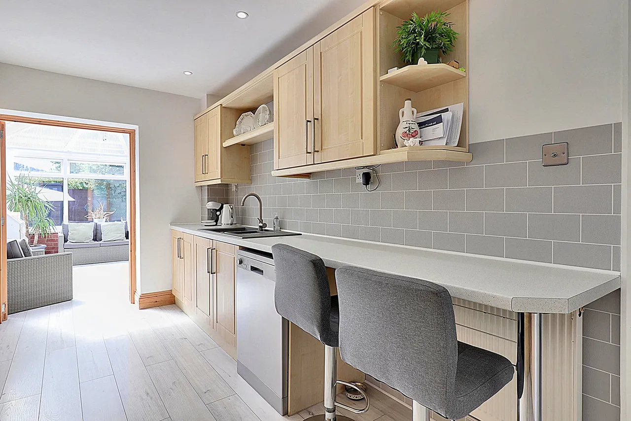 Cae Celyn, Crospenmaen, NP11, photo 9