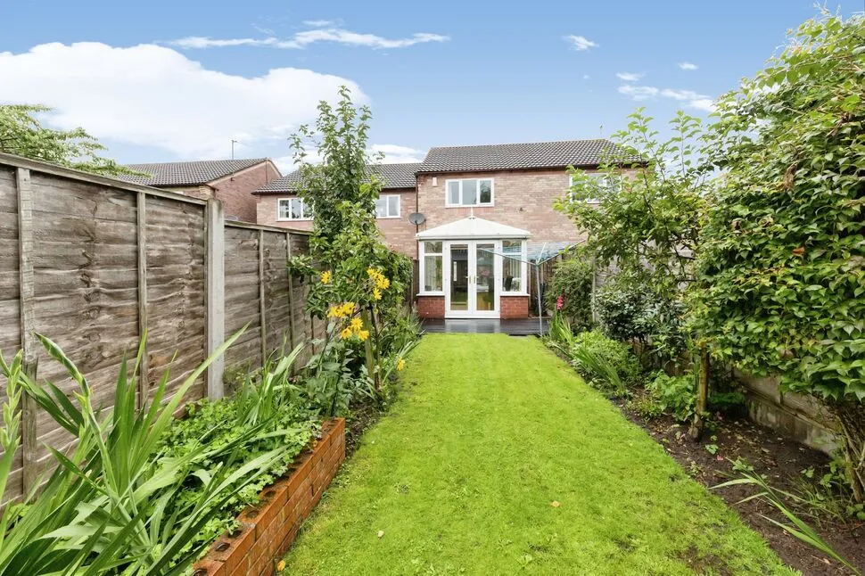 Chillingham Close, Middlewich, CW10, photo 5