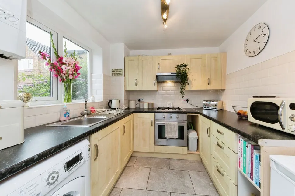 Chillingham Close, Middlewich, CW10, photo 3