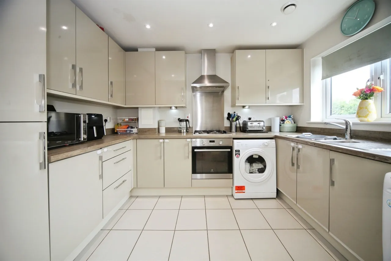 Farley Meadows, Luton, LU1, photo 2