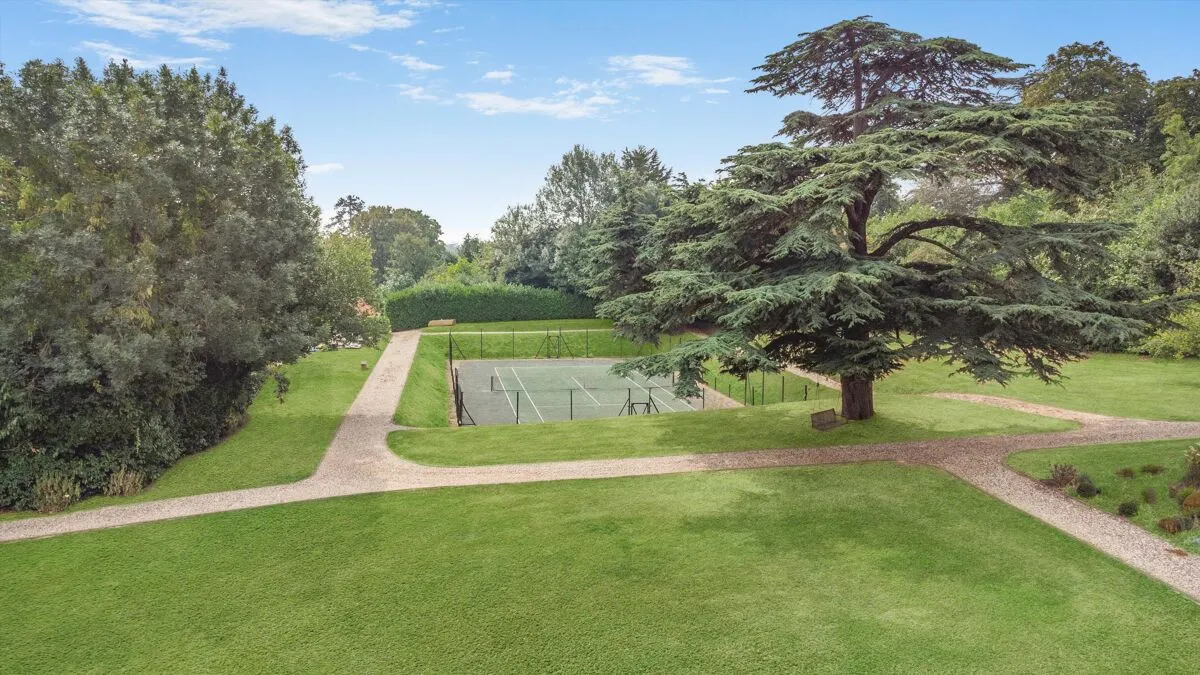 Burghfield Common, RG7, photo 18