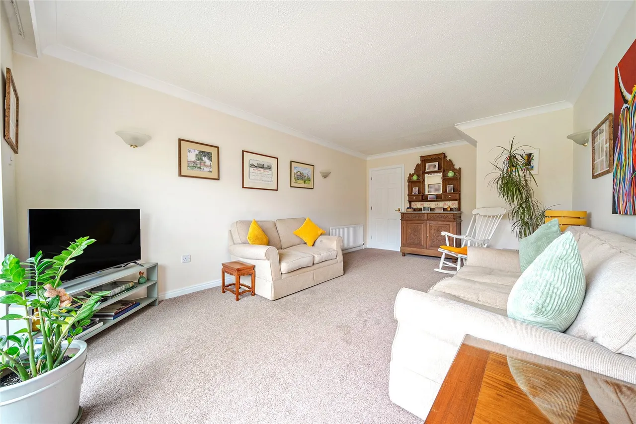 Woodley Gardens, Lymington, SO41, photo 7