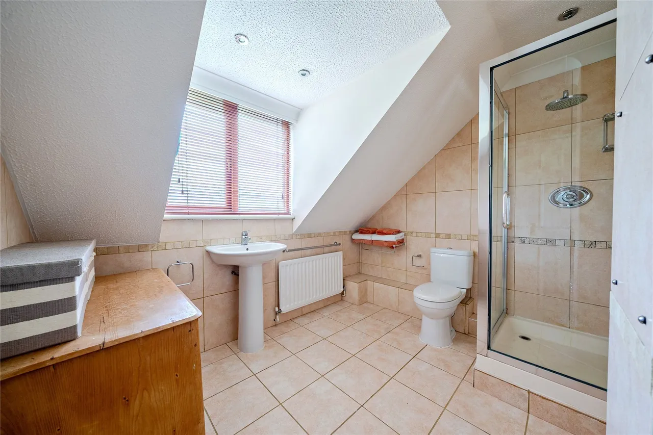 Woodley Gardens, Lymington, SO41, photo 16