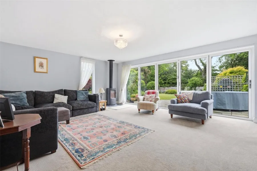 House Under Offer with 3 bedrooms in Albury, Ware, SG11, photo 6