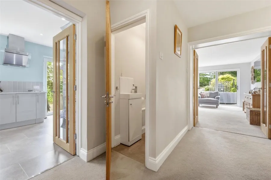 House Under Offer with 3 bedrooms in Albury, Ware, SG11, photo 22