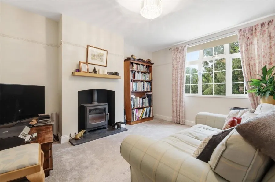 House Under Offer with 3 bedrooms in Albury, Ware, SG11, photo 21