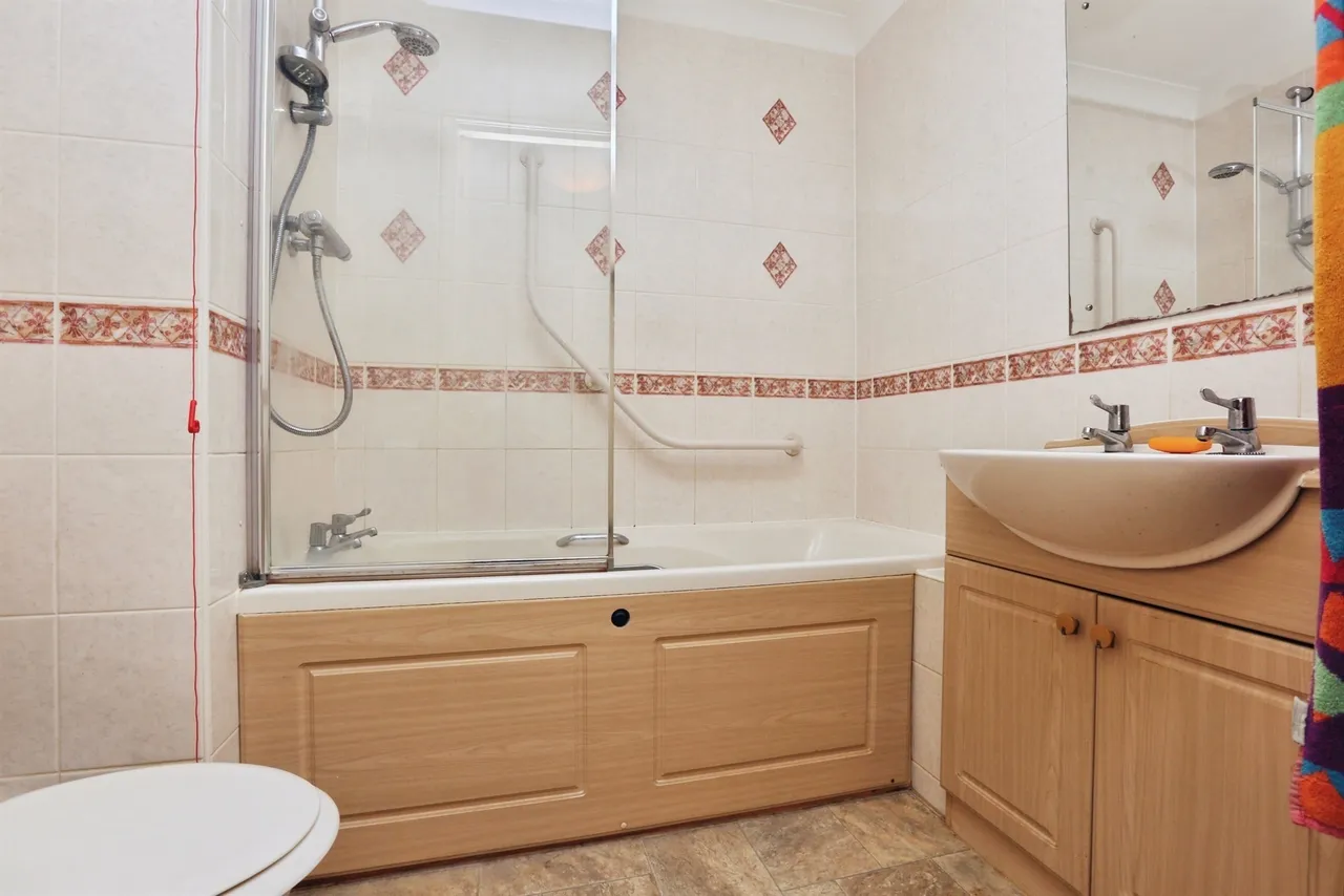 Bursledon Road, Hedge End, SO30, photo 4