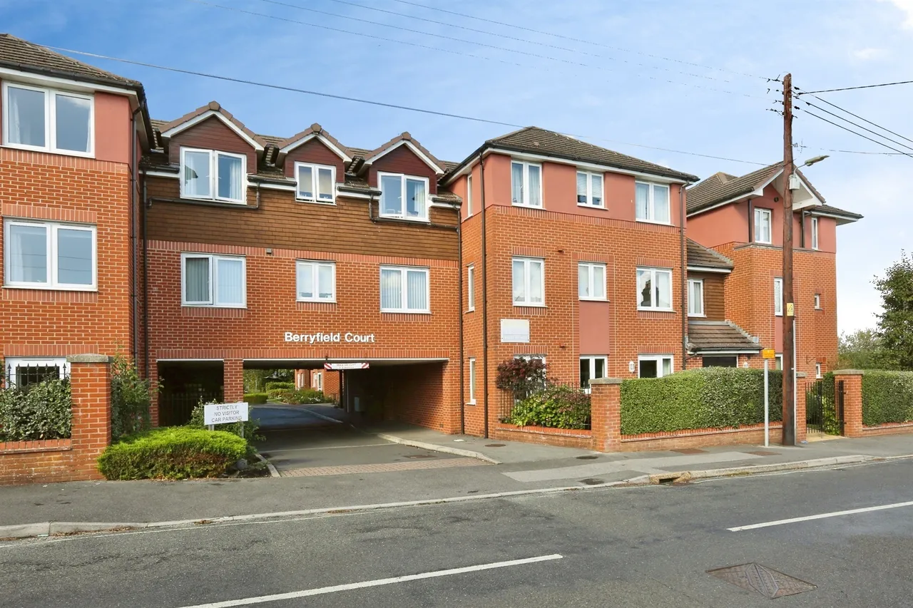 1 bed retirement property for sale, Bursledon Road, Hedge End, SO30