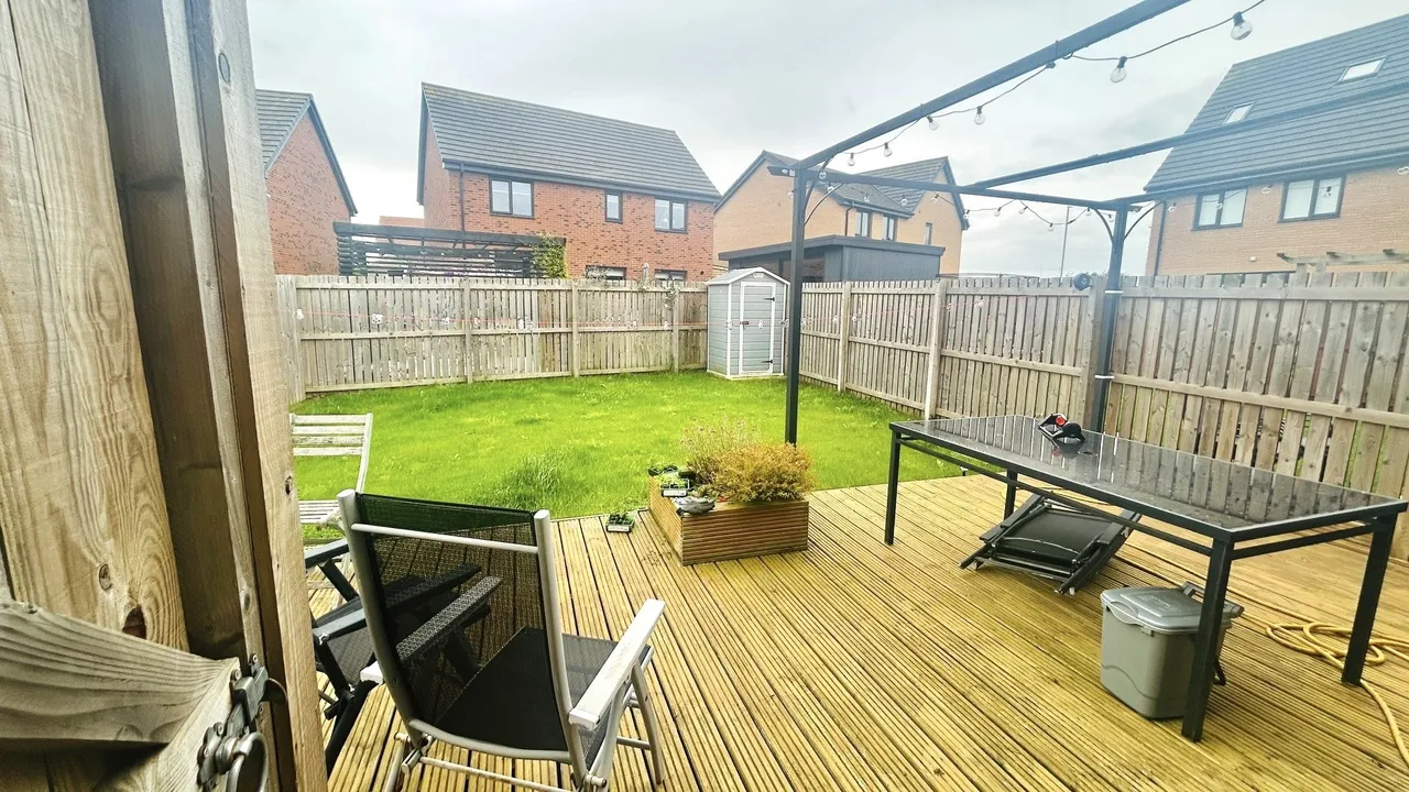 Robertson Close, Hemlington, Middlesbrough, photo 10