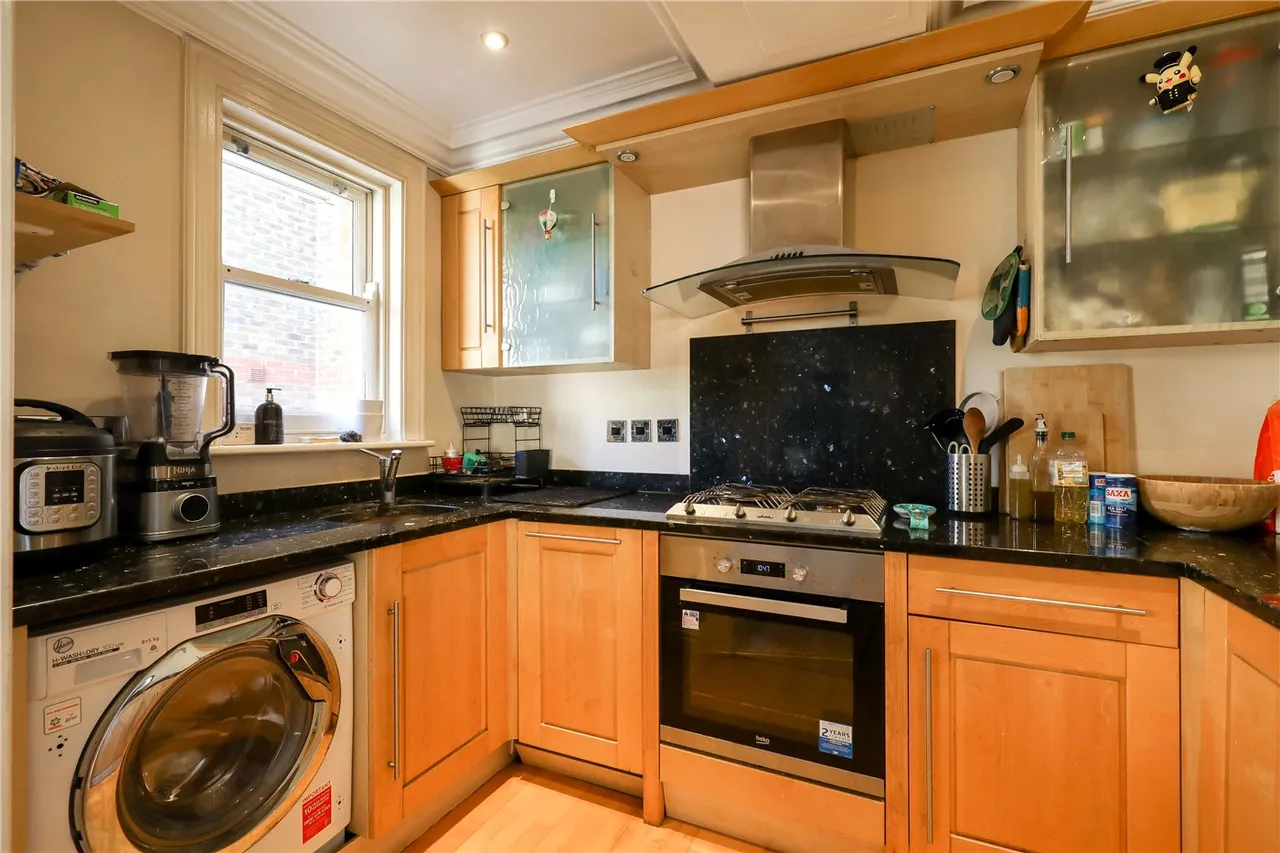 North Common Road, London, W5, photo 4