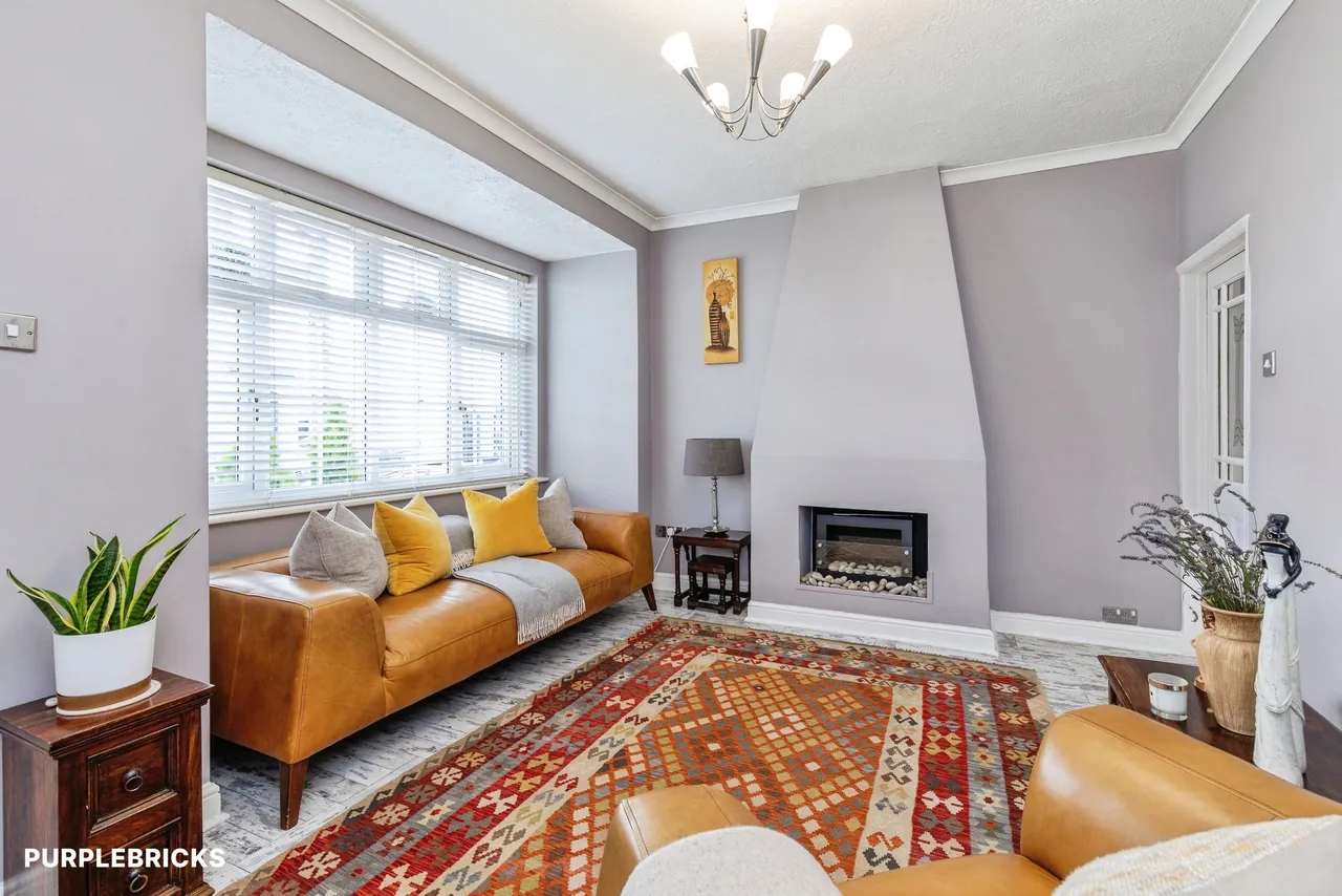 3 bed house for sale, Ingram Road, Gillingham, ME7