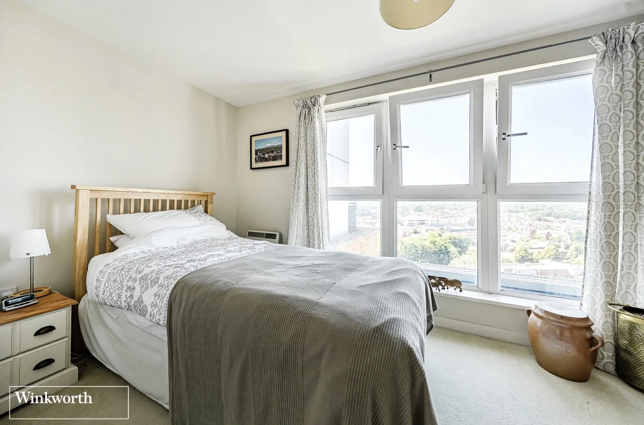 Winterthur Way, Basingstoke, Hampshire, RG21, photo 6