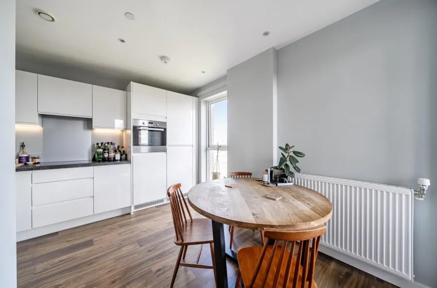 Dunedin Road, London, E10, photo 2