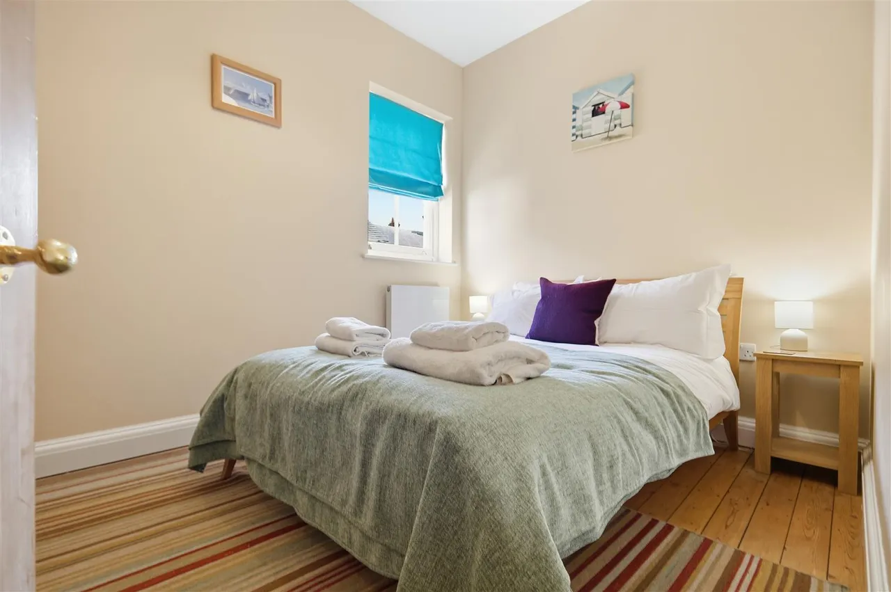 Wymering Road, Southwold, IP18, photo 16