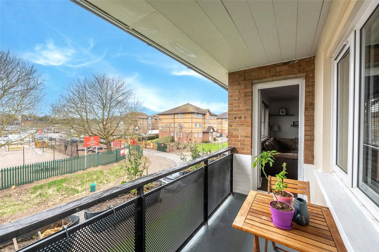 St Edmunds Road, Dartford, DA1, photo 2