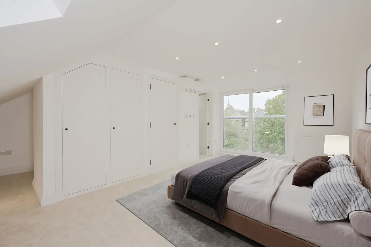 Cecil Road, London, SW19, photo 11