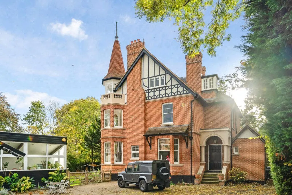 Bridge Road, East Molesey, Surrey, KT8, photo 2