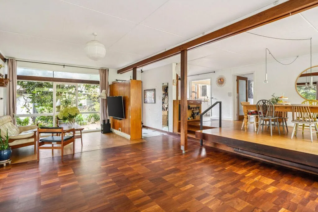 Bridge Road, East Molesey, Surrey, KT8, photo 9