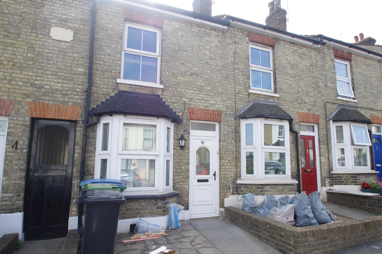 2 bed house to rent, Watford, WD17