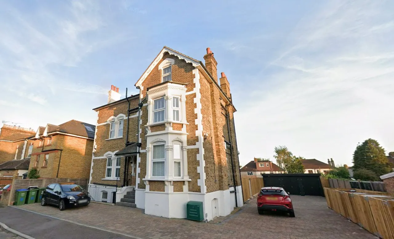 sharedaccommodation to rent — Warren Road, Bexleyheath, DA6